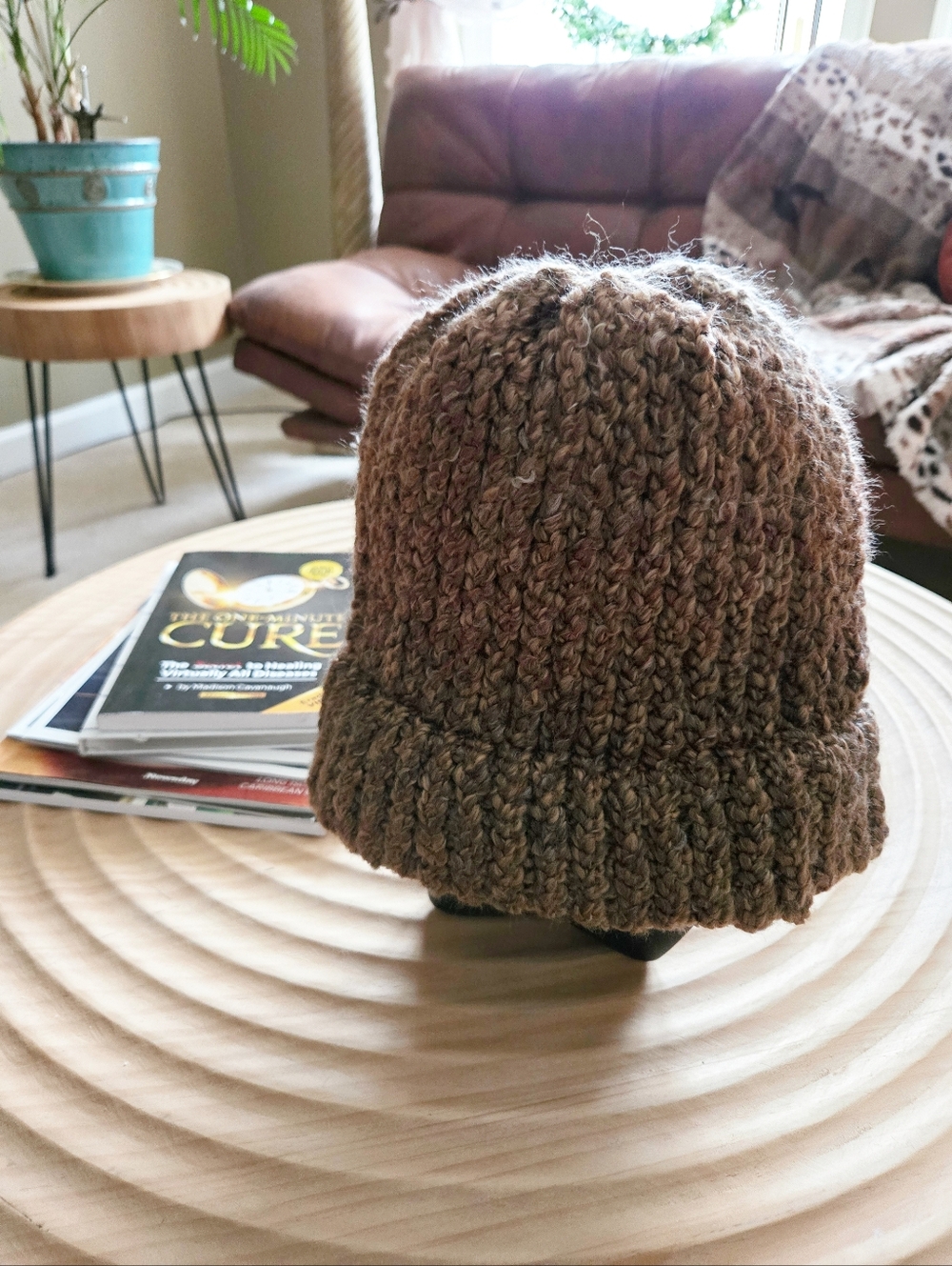 Brown Ombre Knit Beanie Hat Cuffed Winter Warm Ribbed Cozy Unisex